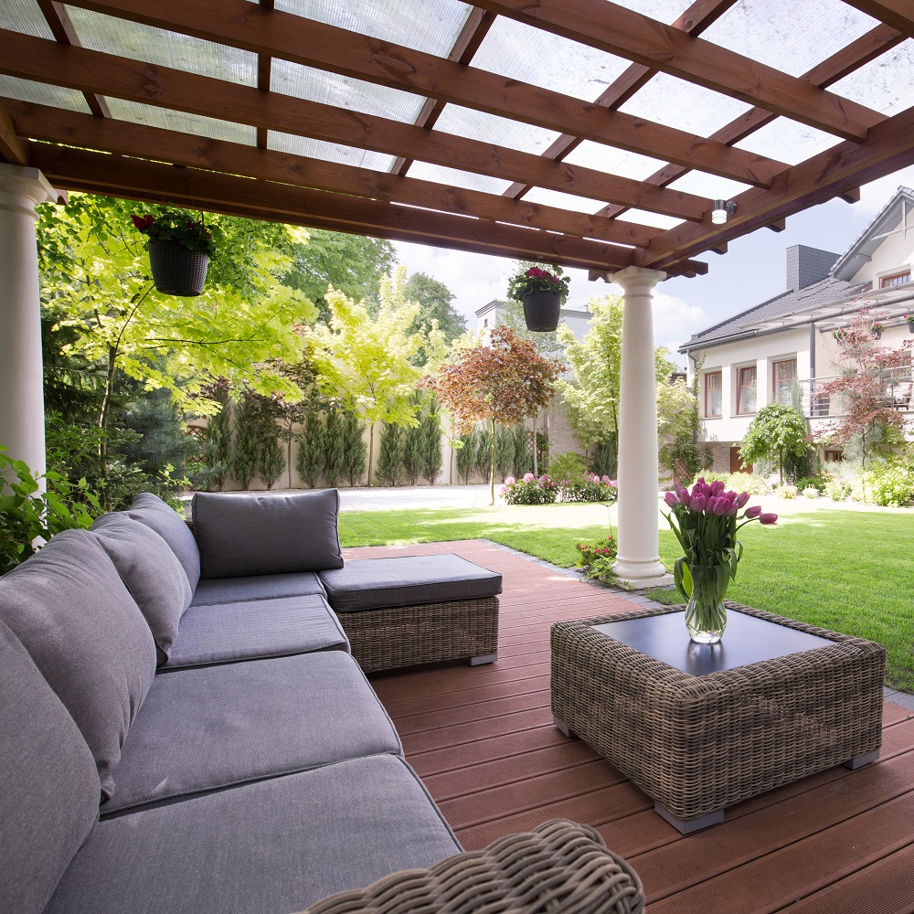 luxury-garden-furniture-PZJMKDP.jpg